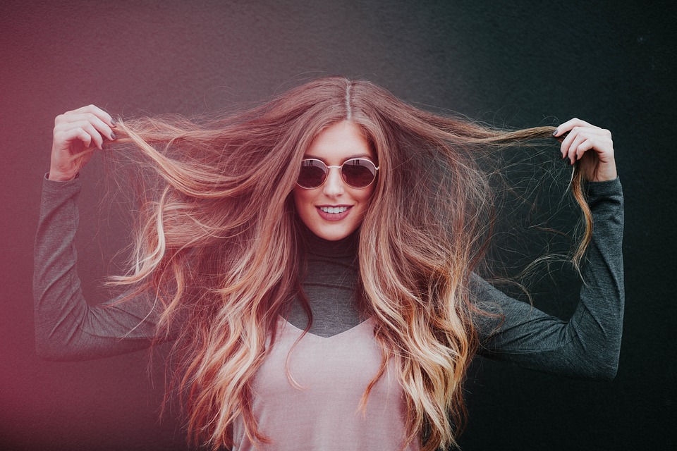 Avoir des cheveux longs